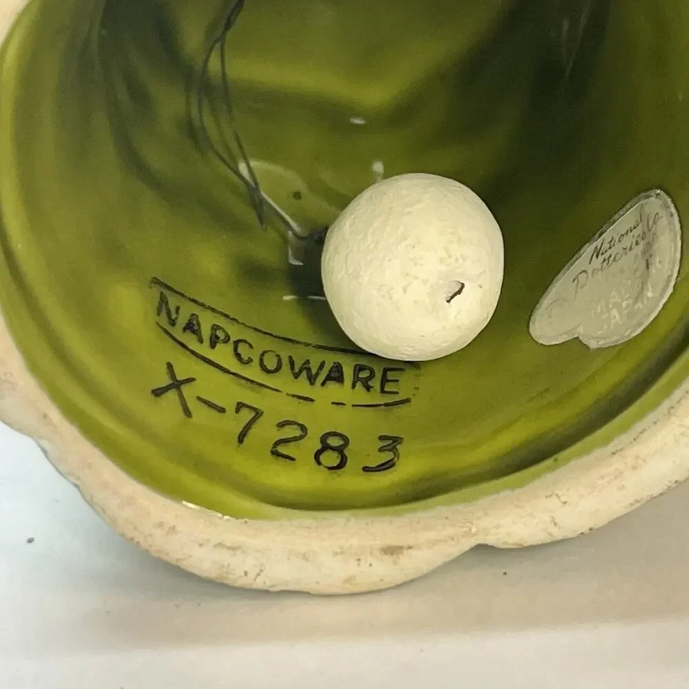 napcoware holly day ceramic green glaze bell vintage christmas 70s‎